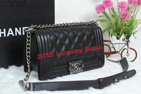 Boy Chanel Flap Shoulder Bag in Calfskin Leather A8013 Black