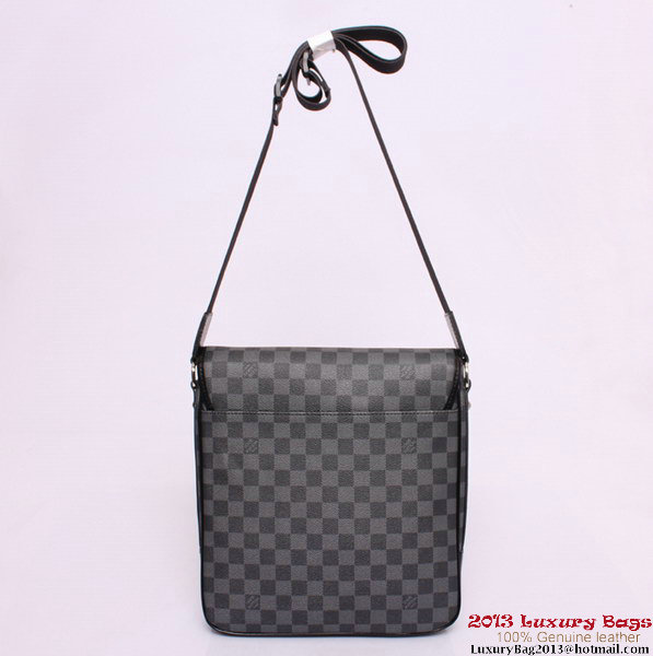 Louis Vuitton Damier Graphite Canvas Messenger Bag N56715