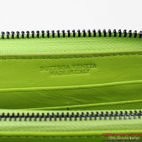 Bottega Veneta Intrecciato Nappa Continental Wallet BV1008 Green