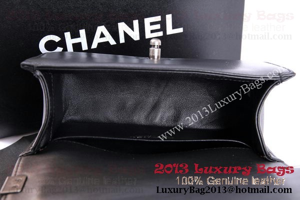 Boy Chanel Flap Shoulder Bag Genuine Python Leather A37006 Black Boy Chanel Flap Shoulder Bag Genuine Python Leather A37006 Black