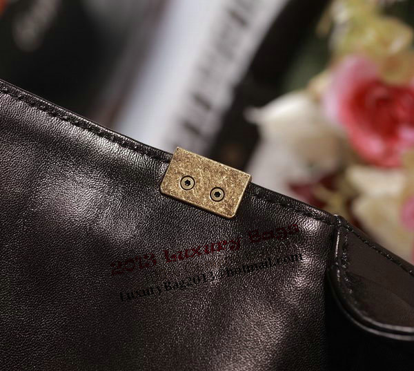 Chanel Boy Flap Shoulder Bag in Black Lambskin Leather A67086 Gold
