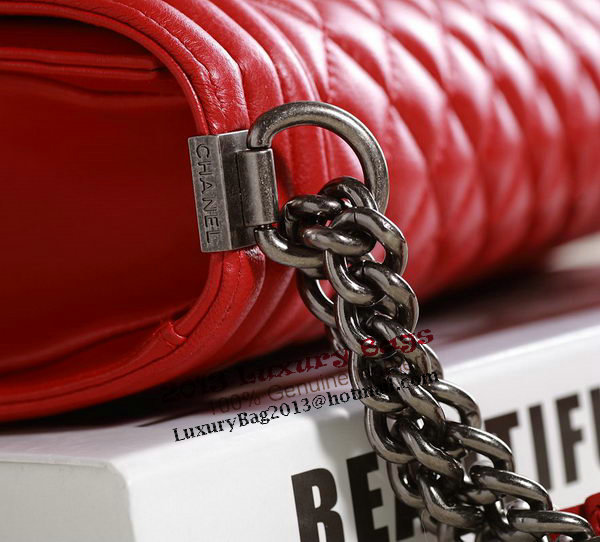 Chanel Boy Flap Shoulder Bag in Original Leather A67087 Red