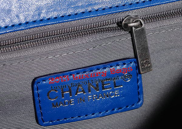 Chanel Boy Flap Shoulder Bag in Blue Original Leather Silver