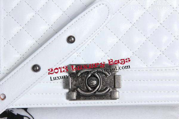 Boy Chanel Flap Shoulder Bag Sheepskin Leather CHA2068 White Boy Chanel Flap Shoulder Bag Sheepskin Leather CHA2068 White