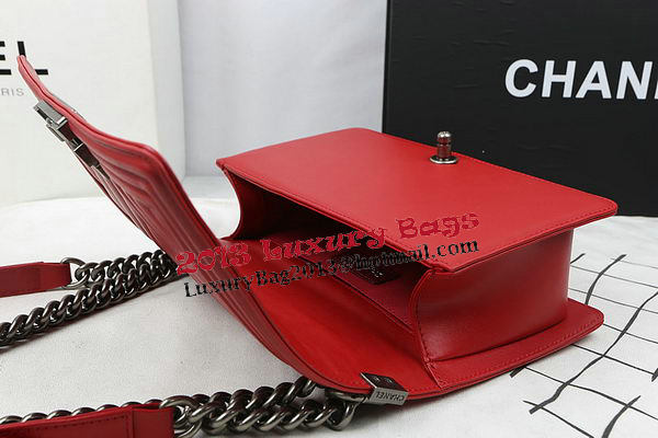 Boy Chanel Flap Bag Calfskin Chevron Quilting A67025 Red