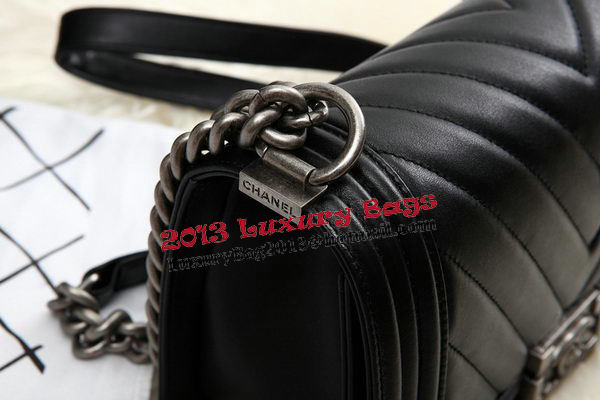 Boy Chanel Flap Bag Calfskin Chevron Quilting A67086 Black