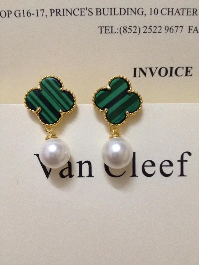 Van Cleef & Arpels Earrings VCA1214038