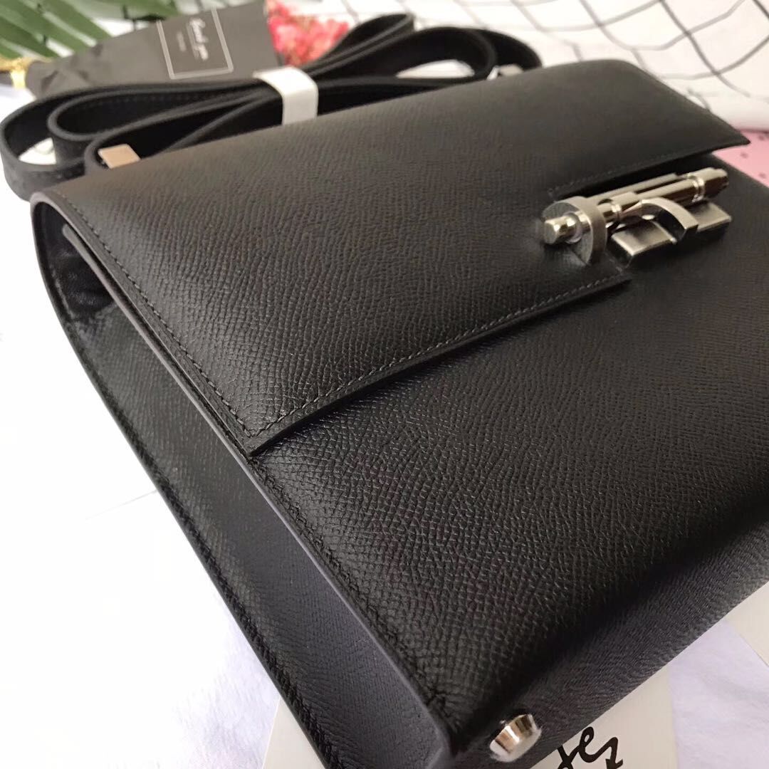 Hermes Original Leather Shoulder Bag H1088 Black