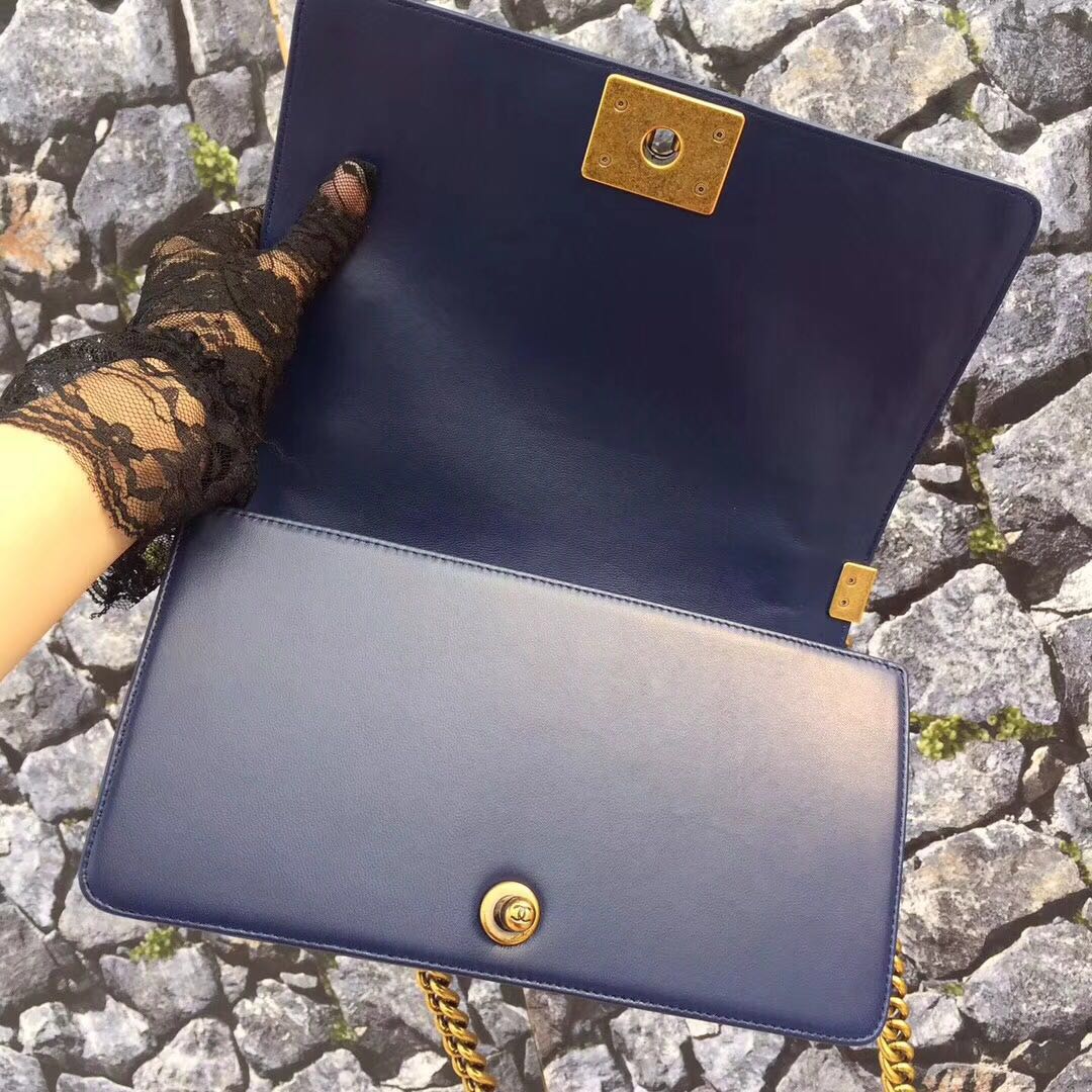 Boy Chanel Flap Shoulder Bag original Snake leather 67086 dark blue