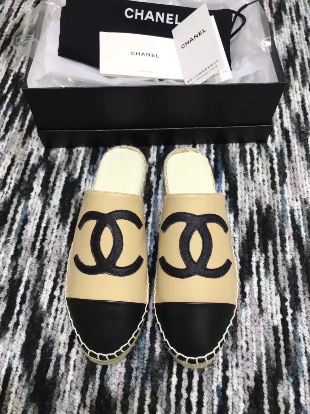 Chanel Slippers CH2287LRF Apricot