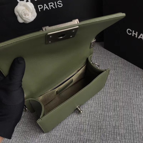 Chanel Le Boy Flap Shoulder Bag Original Calf leather A67085 green silver Buckle