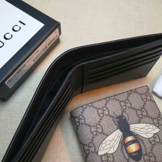 Gucci Bee print GG Supreme wallet 451268