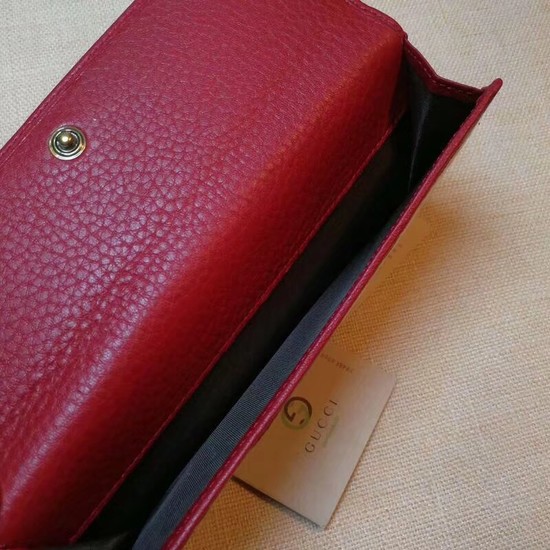 Gucci Calf leather Wallet A337335 red