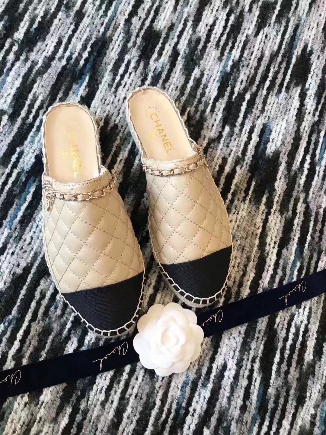 Chanel Slippers CH2336LRF Apricot