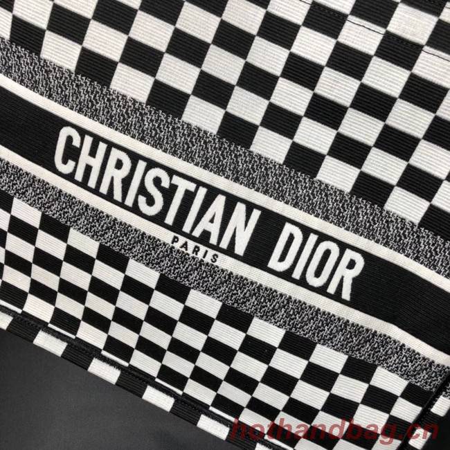 DIOR BOOK TOTE BAG IN BLACK AND WHITE EMBROIDERED CANVAS M1286