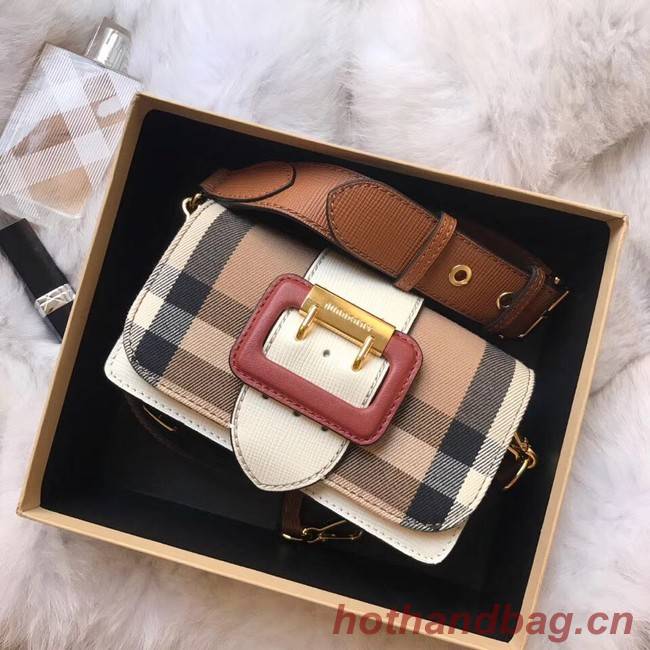 BURBERRY Hampshire vintage check leather cross-body bag 24581 white