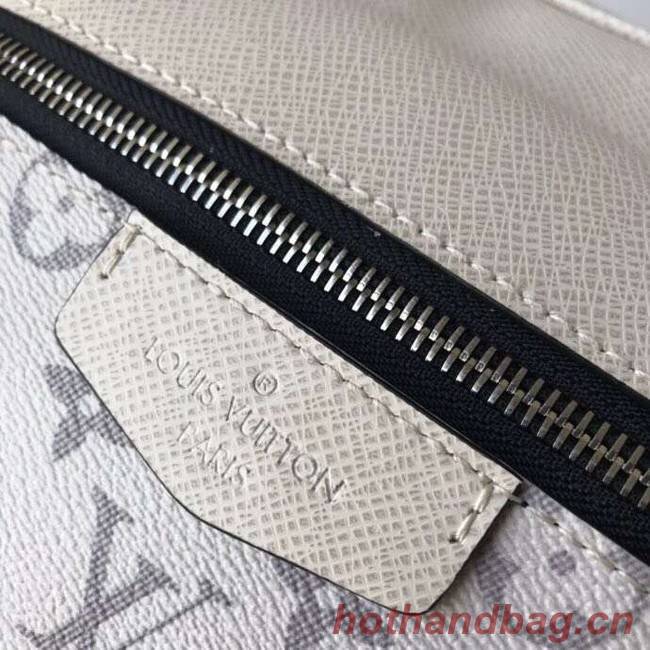 Louis Vuitton Monogram Canvas Messenger PM White M43845