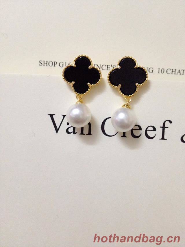 Van Cleef & Arpels Earrings V192034