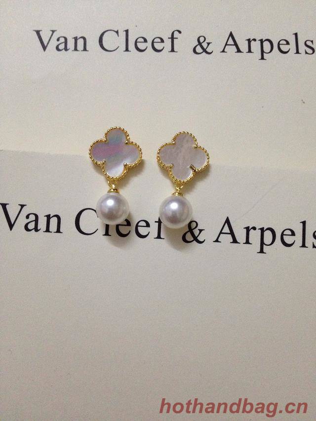 Van Cleef & Arpels Earrings V192037