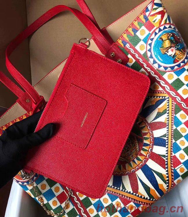 Dolce & Gabbana Calfskin Tote Bags 4116 red