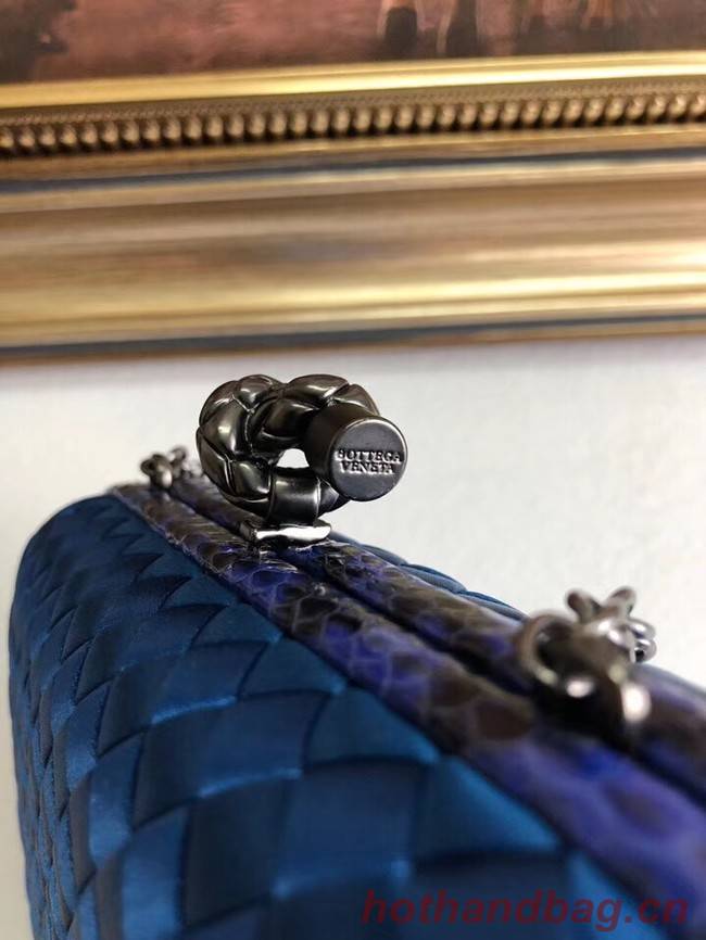 BOTTEGA VENETA Knot snakeskin-trimmed satin clutch 62548 blue