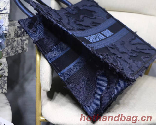 DIOR BLUE DIOR BOOK TOTE CAMOUFLAGE EMBROIDERED CANVAS BAG M1286