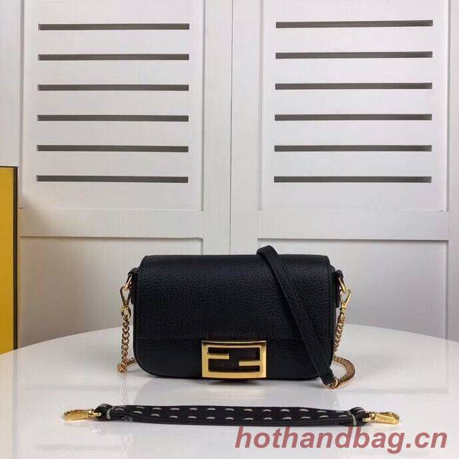 Fendi BAGUETTE leather bag F2467 black