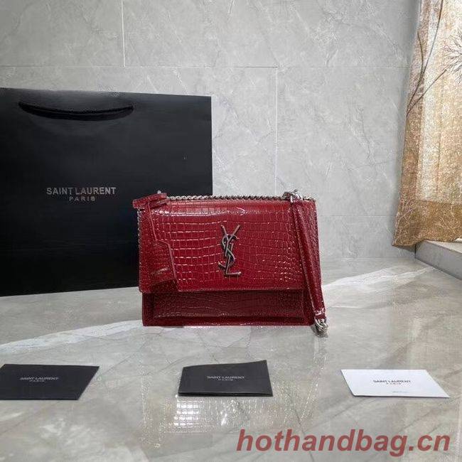 Yves Saint Laurent Calfskin Leather Shoulder Bag Y542206A red&silver-Tone Metal