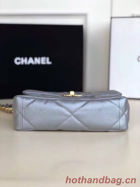 Chanel 19 flap bag AS1160 silver