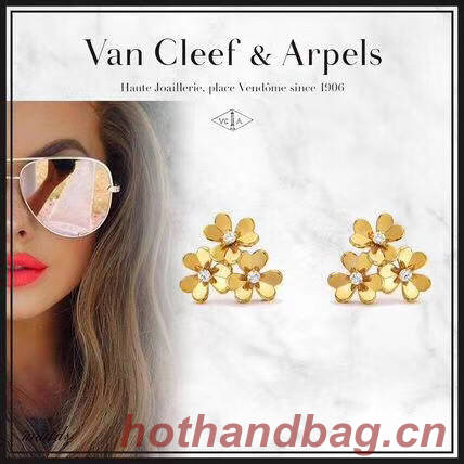 Van Cleef & Arpels Earrings CE5679