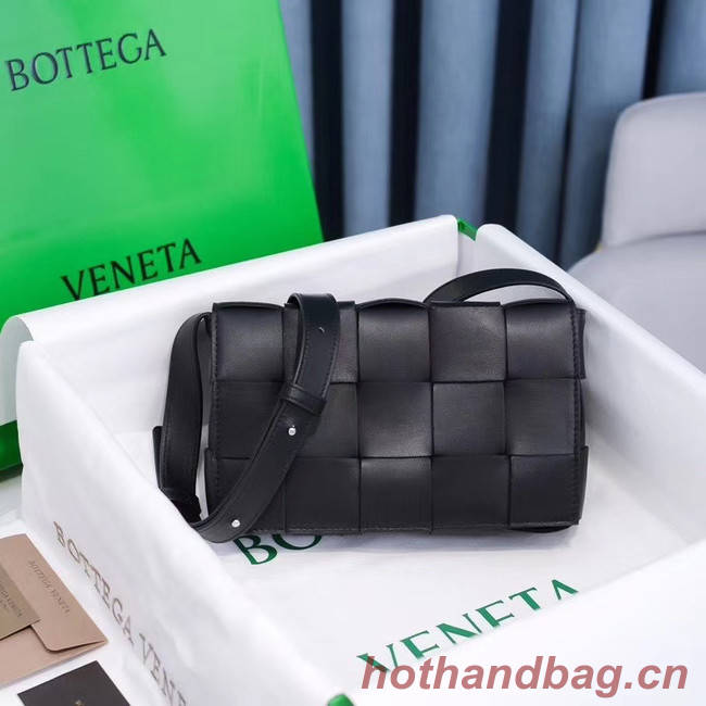 Bottega Veneta BORSA CASSETTE 578004 black