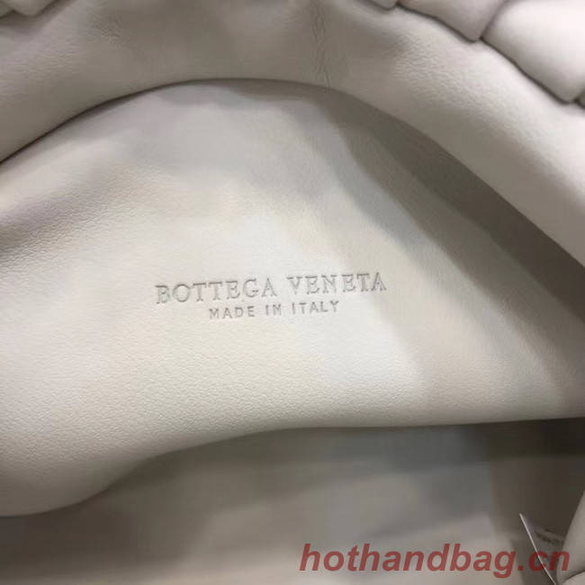 Bottega Veneta THE CHAIN POUCH 620230 Plaster