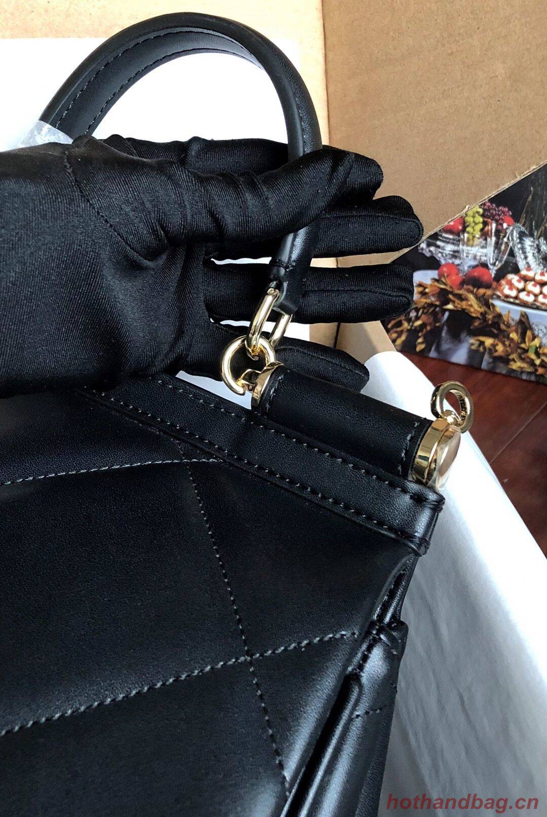 Dolce & Gabbana Origianl Leather 4198 Black