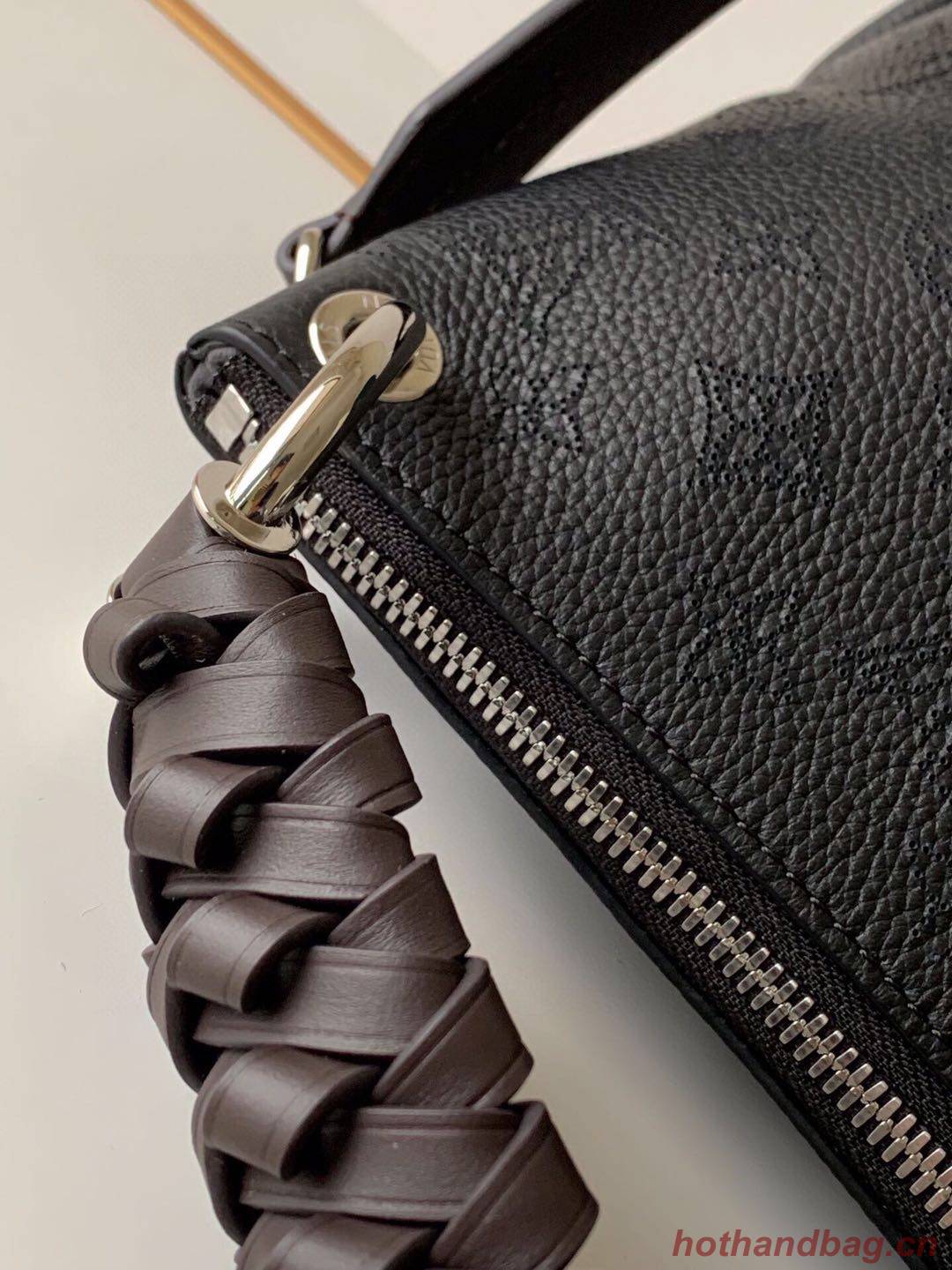 Louis Vuitton BEAUBOURG HOBO M56084 black