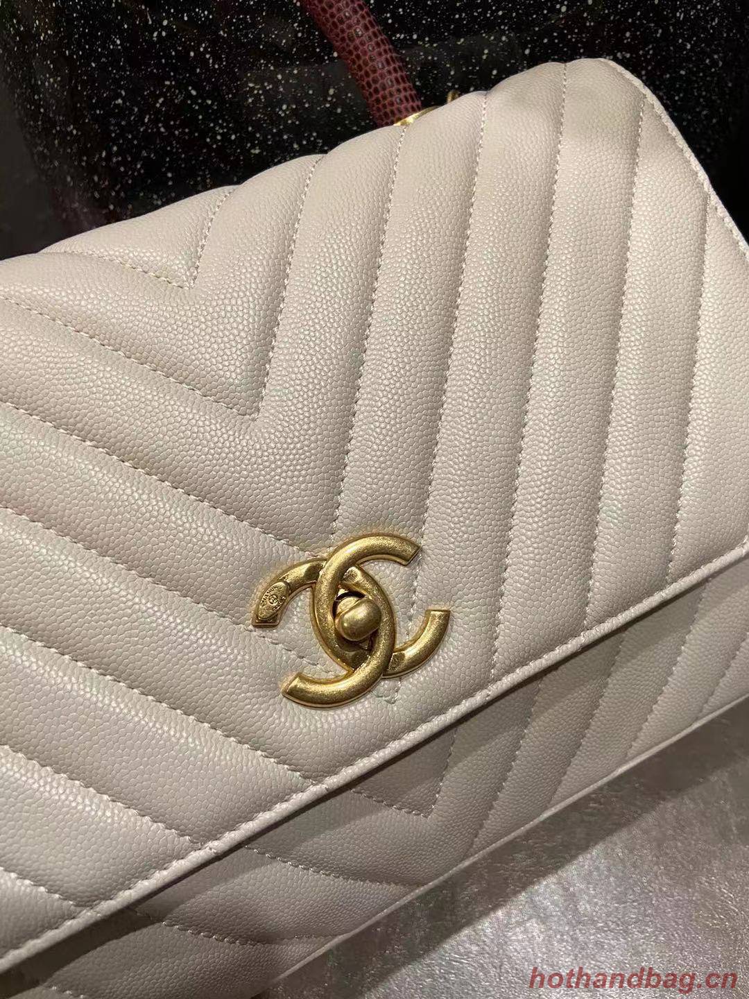 Chanel flap bag with red top handle V92991 white