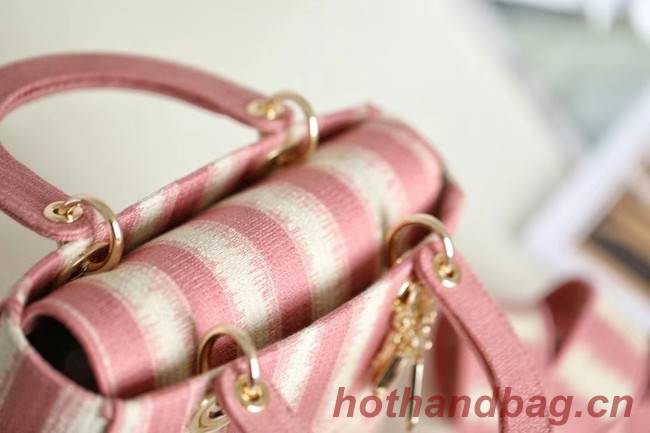 DIOR MEDIUM LADY D-LITE BAG Pink D-Stripes Embroidery M0565