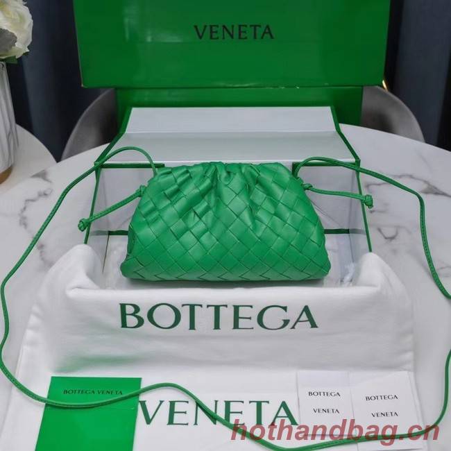 Bottega Veneta MINI POUCH 585852 Racing Green