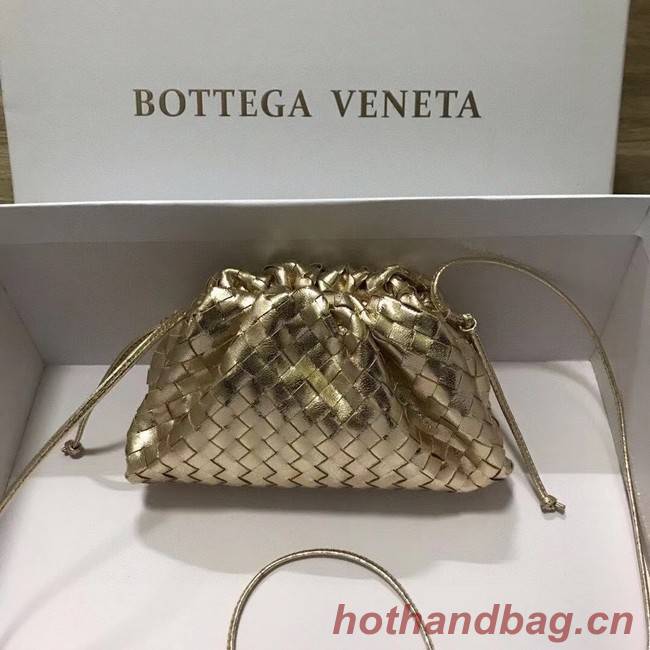Bottega Veneta MINI POUCH 585852 gold