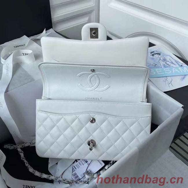 chanel classic handbag Lambskin & silver Metal A01112 white