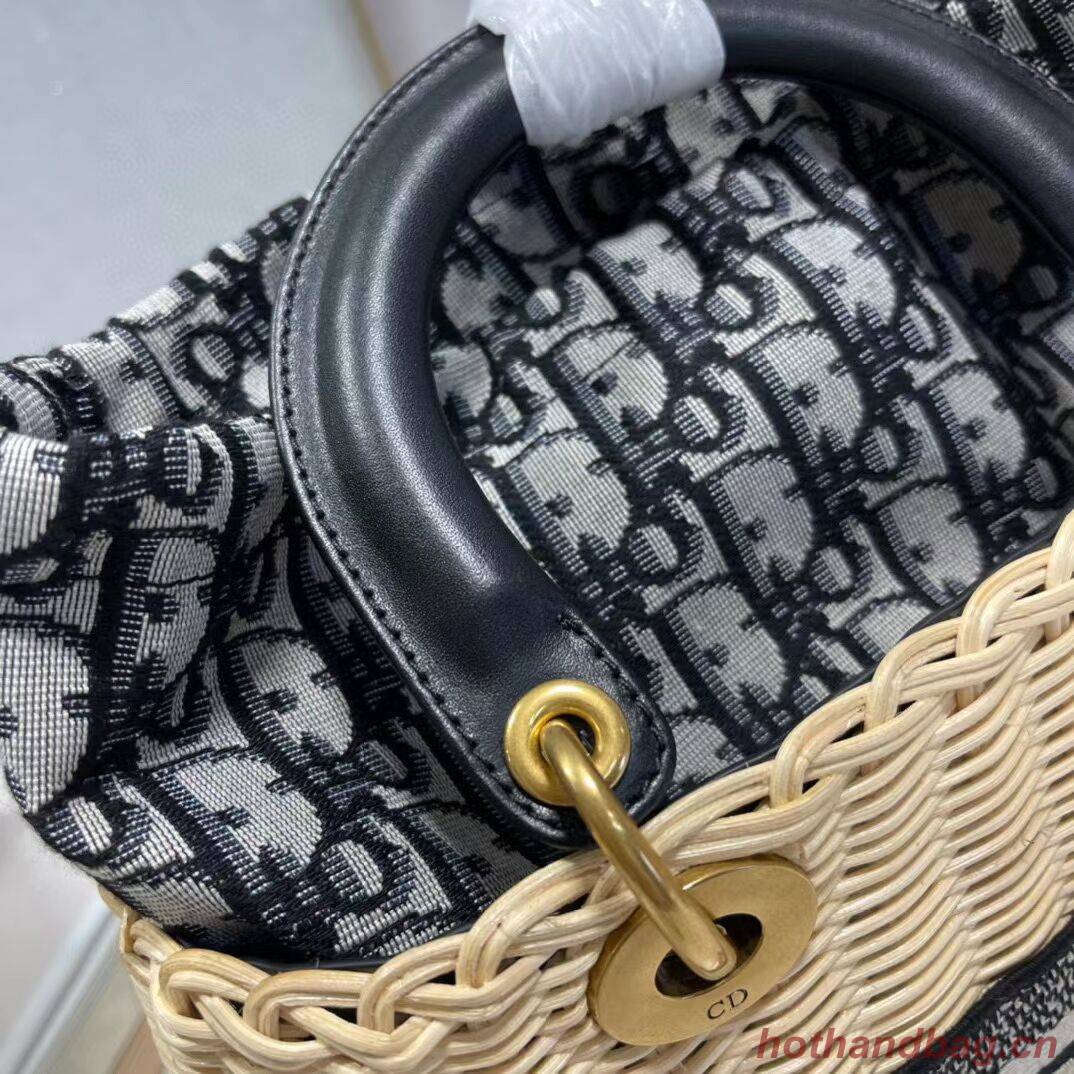 Dior Woven apricot with black leather C9908