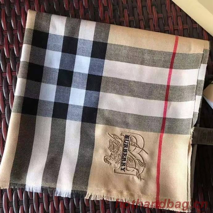 Burberry scarf Wool&Cashmere 33677