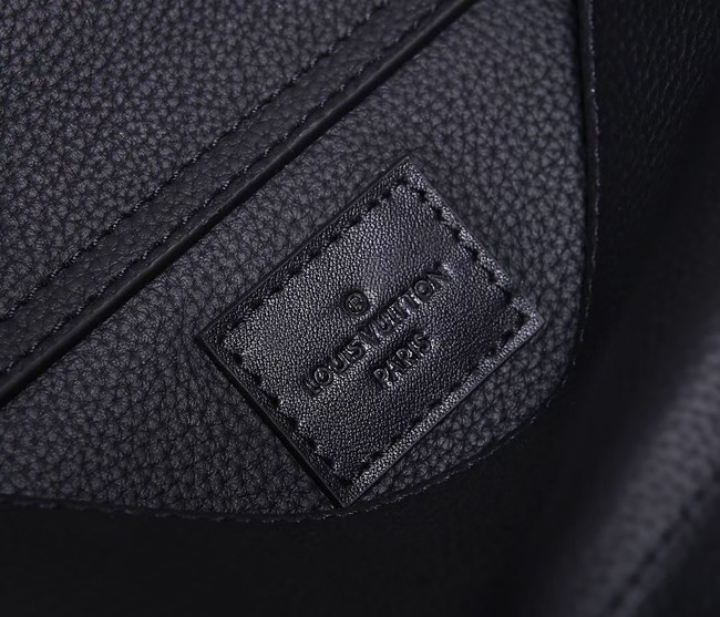 Louis Vuitton SLINGBAG M57081 black