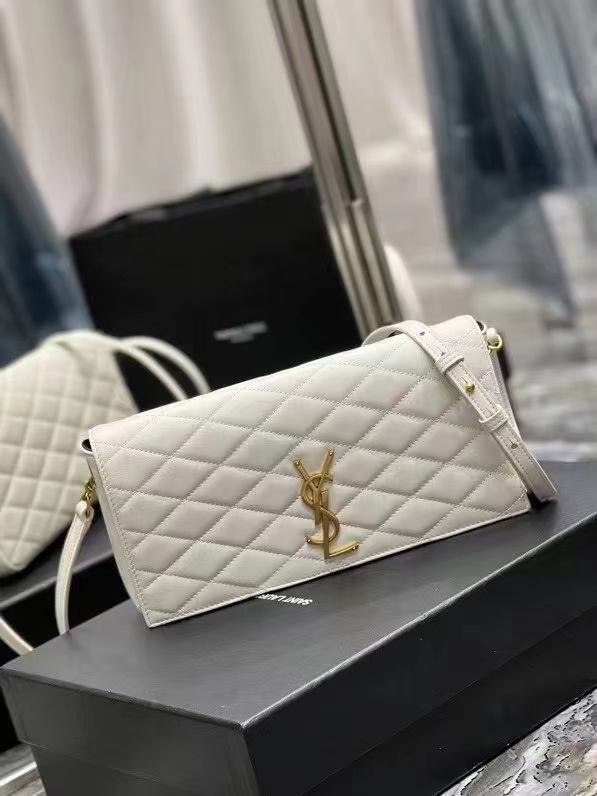 Yves Saint Laurent KATE SUPPLE 99 IN QUILTED LAMBSKIN 6766281 white
