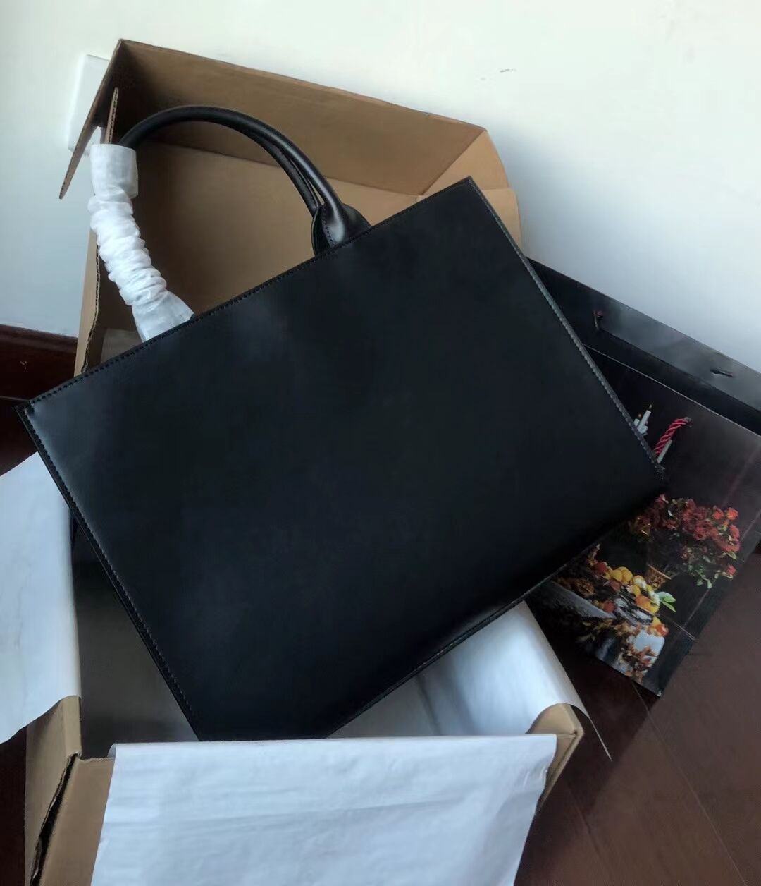 Dolce & Gabbana Origianl Leather Shoulder Bag 3041 black
