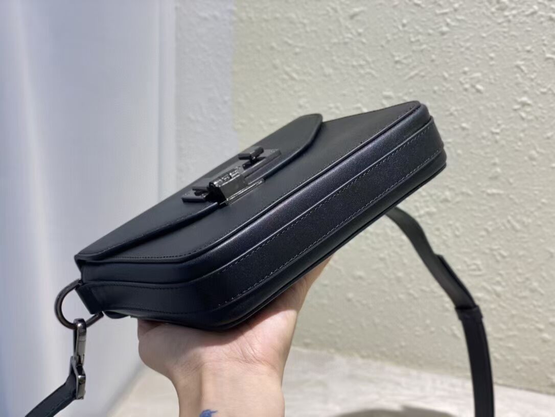 DIOR MINI BOBBY BAG Black cowhide C0978 DIOR MINI BOBBY BAG Black cowhide C0978