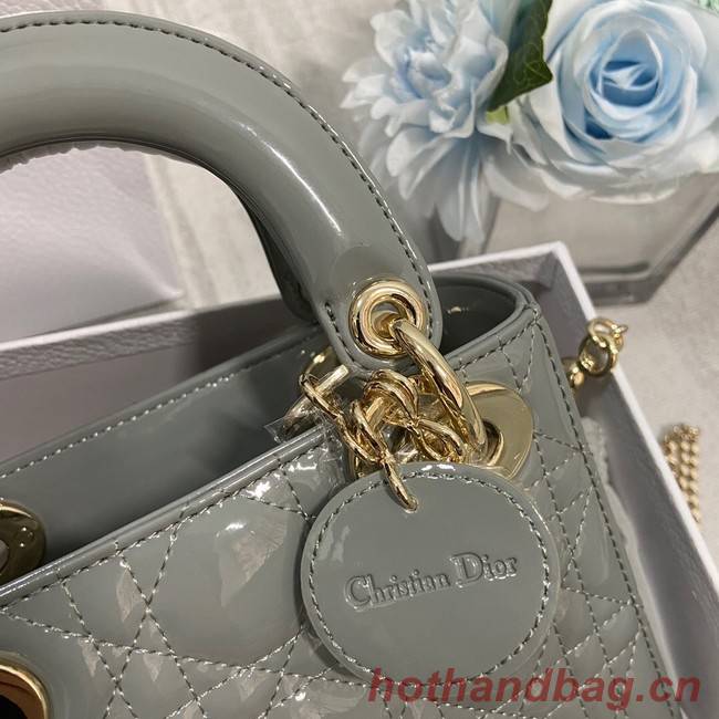 MINI LADY DIOR BAG Patent Cannage Calfskin M0566OW gray&gold