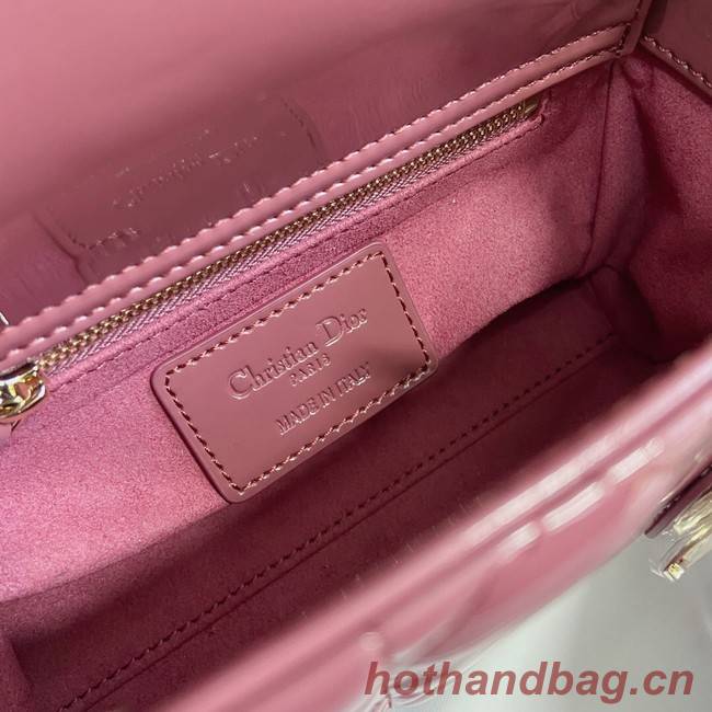 MINI LADY DIOR BAG Patent Cannage Calfskin M0566OW pink&gold