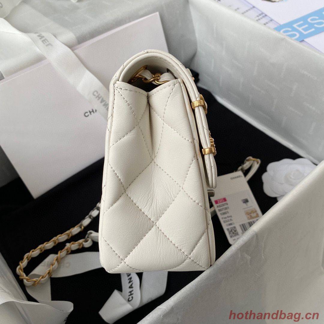 Chanel Original Leather Pearl Hairpin Badge Bag AS2979 White