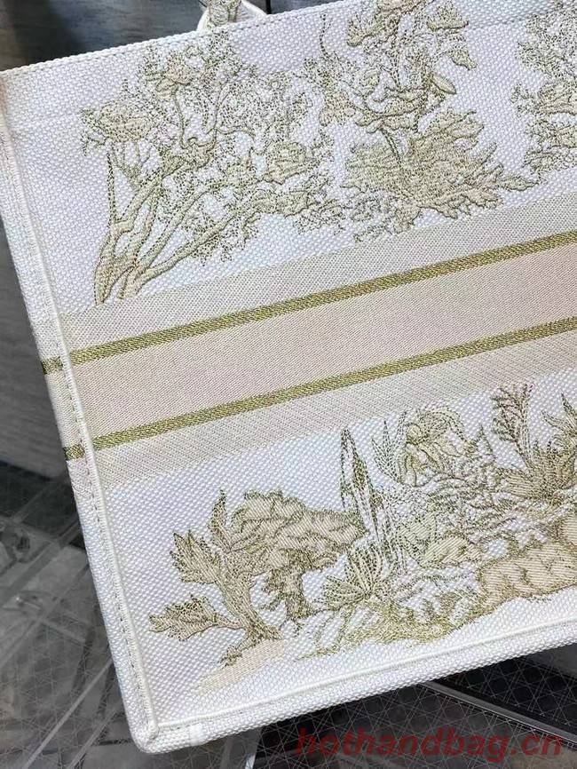 DIOR BOOK TOTE Embroidery C1286-7 cream