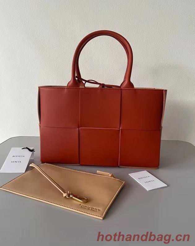 Bottega Veneta ARCO TOTE Small intrecciato grained leather tote bag 652867 MAPLE
